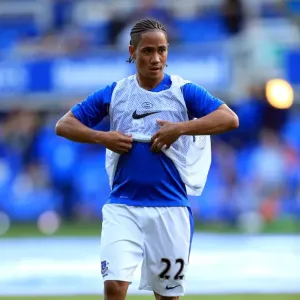 Steven Pienaar's Intense Focus: Everton's Warm-Up Before Clash with Manchester United (Everton 1 - Manchester United 0, Premier League 2012) Steven Pienaar's Intense Focus: Everton's Warm-Up Before Clash with Manchester United (Everton 1 - Manchester United 0, Premier League 2012)