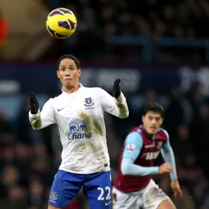 Premier League Photographic Print Collection: West Ham United 1 v Everton 2 : Upton Park : 22-12-2012