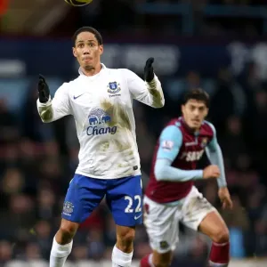 Steven Pienaar's Masterful Control: Everton's Win Against West Ham United (22-12-2012)
