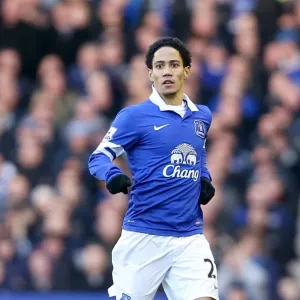 Steven Pienaar's Stunner: Everton's Exhilarating 2-1 Win Over Southampton (December 29, 2013, Goodison Park) Steven Pienaar's Stunner: Everton's Exhilarating 2-1 Win Over Southampton (December 29, 2013, Goodison Park)