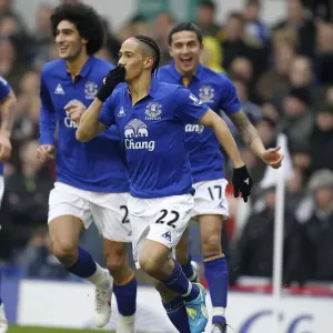 Steven Pienaar's Stunning Goal: Everton's Thrilling Opener Against Chelsea (11 February 2012) Steven Pienaar's Stunning Goal: Everton's Thrilling Opener Against Chelsea (11 February 2012)