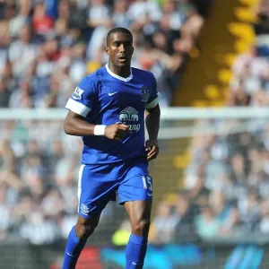 Sylvain Distin's Defensive Masterclass: Everton's 2-0 Victory over West Bromwich Albion (01-09-2012) Sylvain Distin's Defensive Masterclass: Everton's 2-0 Victory over West Bromwich Albion (01-09-2012)