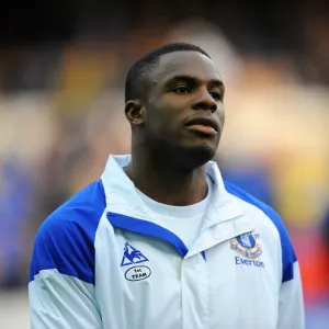 Sylvain Distin's Defiant Performance: Everton vs. Tottenham Hotspur (BPL, 10 March 2012) Sylvain Distin's Defiant Performance: Everton vs. Tottenham Hotspur (BPL, 10 March 2012)