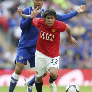 Tevez vs Lescott: Everton vs Manchester United FA Cup Semi-Final Showdown (April 19, 2009) Tevez vs Lescott: Everton vs Manchester United FA Cup Semi-Final Showdown (April 19, 2009)