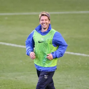 Thomas Hitzlsperger's Brilliant Goal: Everton's Winning Moment Against Sunderland (BPL 10-11-2012) Thomas Hitzlsperger's Brilliant Goal: Everton's Winning Moment Against Sunderland (BPL 10-11-2012)
