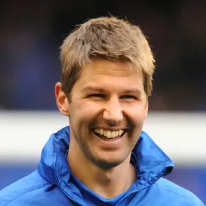 Thomas Hitzlsperger's Game-Winning Goal: Everton 2 - Sunderland 1 (10-11-2012) Thomas Hitzlsperger's Game-Winning Goal: Everton 2 - Sunderland 1 (10-11-2012)
