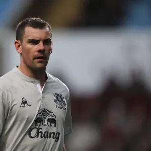 Thrilling Premier League Showdown: Darron Gibson of Everton vs. Aston Villa (January 14, 2012) Thrilling Premier League Showdown: Darron Gibson of Everton vs. Aston Villa (January 14, 2012)