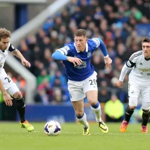 Thrilling Run: Ross Barkley's Maze Dash Past Swansea City's Defense - Everton vs Swansea City, Barclays Premier League (22-03-2014) Thrilling Run: Ross Barkley's Maze Dash Past Swansea City's Defense - Everton vs Swansea City, Barclays Premier League (22-03-2014)