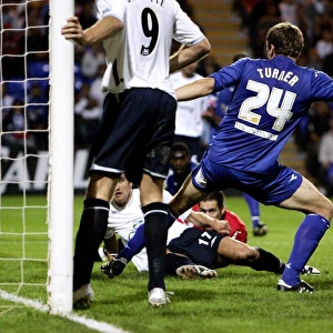Tim Cahill scores the winning goal for Everton