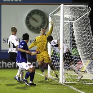 Tim Cahill's Historic First Goal: Everton vs. Luton Town in Carling Cup Fourth Round, 2007