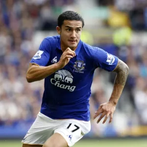 Tim Cahill's Thunderbolt: Everton's Epic Goal Against Aston Villa (10 September 2011, Barclays Premier League, Goodison Park)