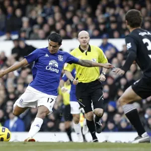 Tim Cahill's Thunderous Shot: Everton vs. West Bromwich Albion, Premier League (27 November 2010) Tim Cahill's Thunderous Shot: Everton vs. West Bromwich Albion, Premier League (27 November 2010)