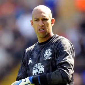Tim Howard in Action: Everton vs Birmingham City (30 July 2011)