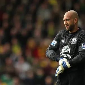 Tim Howard in Action: Everton vs Norwich City, Barclays Premier League (07 April 2012, Carrow Road) Tim Howard in Action: Everton vs Norwich City, Barclays Premier League (07 April 2012, Carrow Road)