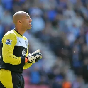 Tim Howard in Action Print: 2011 Barclays Premier League Match Tim Howard in Action Print: 2011 Barclays Premier League Match