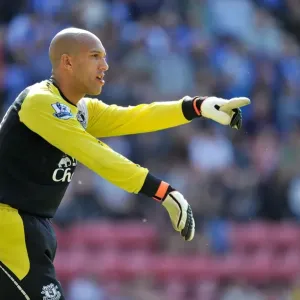 Tim Howard in Action Print - Everton vs. Wigan Athletic, 30 April 2011 Tim Howard in Action Print - Everton vs. Wigan Athletic, 30 April 2011
