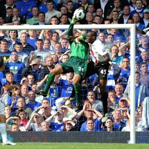 Tim Howard's Heroic Save: Everton vs. Manchester City's Mario Balotelli (07 May 2011) Tim Howard's Heroic Save: Everton vs. Manchester City's Mario Balotelli (07 May 2011)