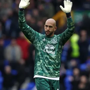 Tim Howard's Triumph: Everton's Victory Celebration vs. Sunderland (09 April 2012, Goodison Park) Tim Howard's Triumph: Everton's Victory Celebration vs. Sunderland (09 April 2012, Goodison Park)