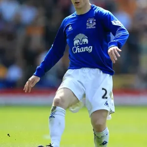 Tony Hibbert in Action: Everton vs. Wolverhampton Wanderers, Barclays Premier League (09 April 2011) Tony Hibbert in Action: Everton vs. Wolverhampton Wanderers, Barclays Premier League (09 April 2011)