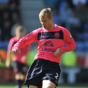 Everton FC Print: Tony Hibbert in Action Everton FC Print: Tony Hibbert in Action