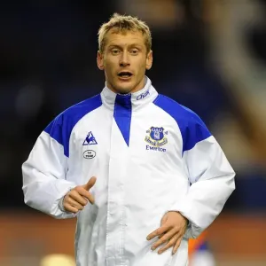 Tony Hibbert vs Arsenal: A Battle at Goodison Park - Everton vs Arsenal, Barclays Premier League (21 March 2012) Tony Hibbert vs Arsenal: A Battle at Goodison Park - Everton vs Arsenal, Barclays Premier League (21 March 2012)