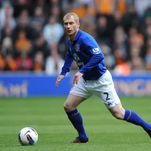 Tony Hibbert's Unyielding Performance: Everton vs. Wolverhampton Wanderers (May 2012, Molineux Stadium) Tony Hibbert's Unyielding Performance: Everton vs. Wolverhampton Wanderers (May 2012, Molineux Stadium)