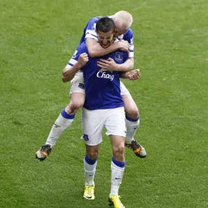 Triumphant Moment: Mirallas, Naismith, and Arteta's Own Goal (3-0: Everton vs Arsenal, Goodison Park, 06-04-2014) Triumphant Moment: Mirallas, Naismith, and Arteta's Own Goal (3-0: Everton vs Arsenal, Goodison Park, 06-04-2014)