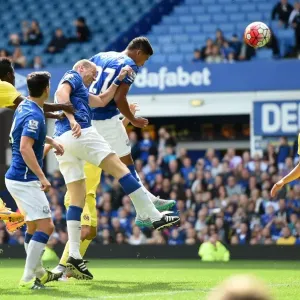 Tyias Browning Scores First Everton Goal in Pre-Season Friendly Against Leeds United: A Memorable Moment for Duncan Ferguson During His Testimonial Game Tyias Browning Scores First Everton Goal in Pre-Season Friendly Against Leeds United: A Memorable Moment for Duncan Ferguson During His Testimonial Game