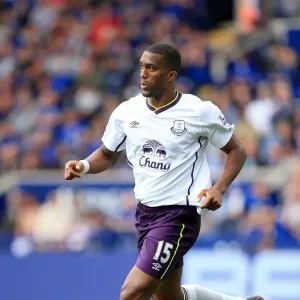 Unyielding Distin at King Power Stadium: Everton's Defiant Performance vs Leicester City Unyielding Distin at King Power Stadium: Everton's Defiant Performance vs Leicester City