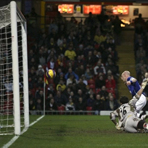 Watford v Everton - Manuel Fernandes scores