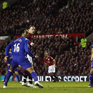 Wayne Rooney's Thrilling Near-Miss: Manchester United vs. Everton (Premier League, 29/11/06)