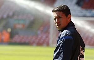Images Dated 5th May 2013: 05-05-2013: Battle at Anfield - Liverpool vs Everton (0-0) - Bryan Oviedo's Everton Holds