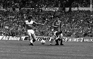 Vintage Moments Gallery: 1986 FA Cup Final - Everton v Liverpool - Wembley Stadium -10 / 05 / 86