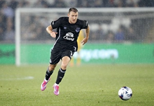 Full Length Prints: Aiden McGeady in Action: Everton vs Swansea City - Capital One Cup Third Round