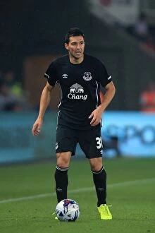 Images Dated 23rd September 2014: Alcaraz in Action: Everton vs Swansea, Capital One Cup Third Round