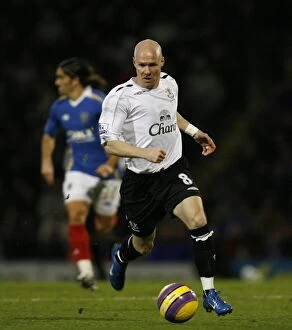 Images Dated 1st December 2007: Andrew Johnson in Action: Everton vs. Portsmouth, Barclays Premier League, Fratton Park