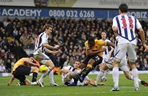 Images Dated 1st January 2012: Anichebe Scores the Opener: Everton's Premier League Win at West Bromwich Albion (01.01.2012)