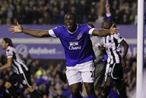 Images Dated 17th September 2012: Anichebe's Controversial Disallowed Goal: Everton vs Newcastle United (17-09-2012)