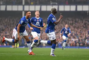 Framed Print : Arouna Kone's Brace: Everton's Victory Moment Against Sunderland at Goodison Park Framed Print : Arouna Kone's Brace: Everton's Victory Moment Against Sunderland at Goodison Park