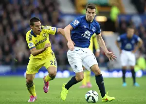 Full Length Prints: Azpilicueta vs. Coleman: A Premier League Battle at Goodison Park