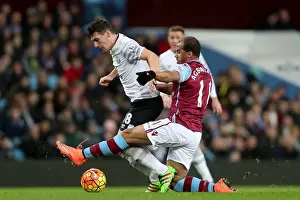 Barry vs Agbonlahor: A Premier League Rivalry Ignites on the Field - Everton vs Aston Villa