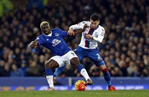Images Dated 7th December 2015: Battle for the Ball: Arouna Kone vs Joel Ward at Goodison Park