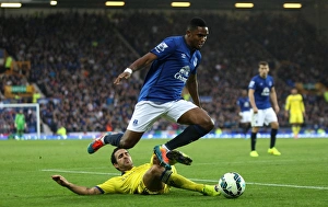 Battle for the Ball: Fabregas vs. Eto'o - Everton vs. Chelsea, Premier League, Goodison Park