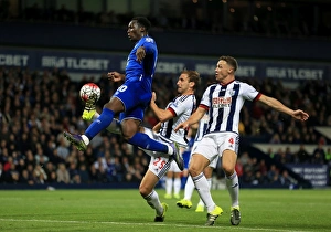 Framed Print : Battle for the Ball: Lukaku vs. Dawson - Everton vs. West Bromwich Albion Framed Print : Battle for the Ball: Lukaku vs. Dawson - Everton vs. West Bromwich Albion