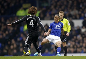 Framed Print : Battle for the Ball: Pienaar vs. Luiz - Everton vs. Chelsea, Premier League Rivalry (11 February 2012) Framed Print : Battle for the Ball: Pienaar vs. Luiz - Everton vs. Chelsea, Premier League Rivalry (11 February 2012)