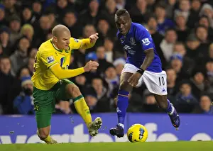 Battle for the Ball: Royston Drenthe vs Marc Tierney at Goodison Park - Everton vs Norwich City, Barclays Premier League (17 December 2011)