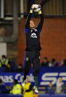 Images Dated 26th October 2011: Battle at Goodison Park: Everton vs Chelsea, Carling Cup Fourth Round (October 2011)