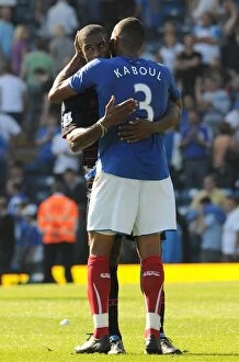 Images Dated 26th September 2009: Clash of Champions: Distin vs Kaboul - Everton vs Portsmouth, Barclays Premier League