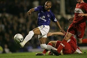 Images Dated 27th October 2005: Clash of Rivals: Everton vs Middlesbrough Merseyside Derby