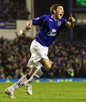 Images Dated 4th February 2009: Dan Gosling Scores the Thrilling First Goal for Everton Against Liverpool in the FA Cup Fourth